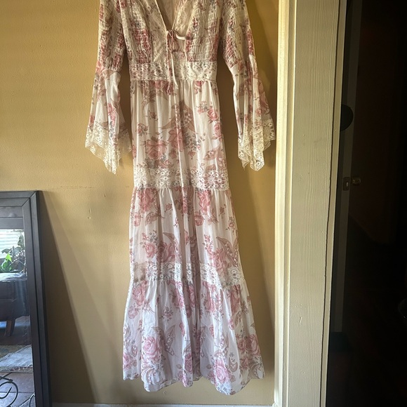 🌹🌹VANTAGE DRESS - Picture 8 of 8